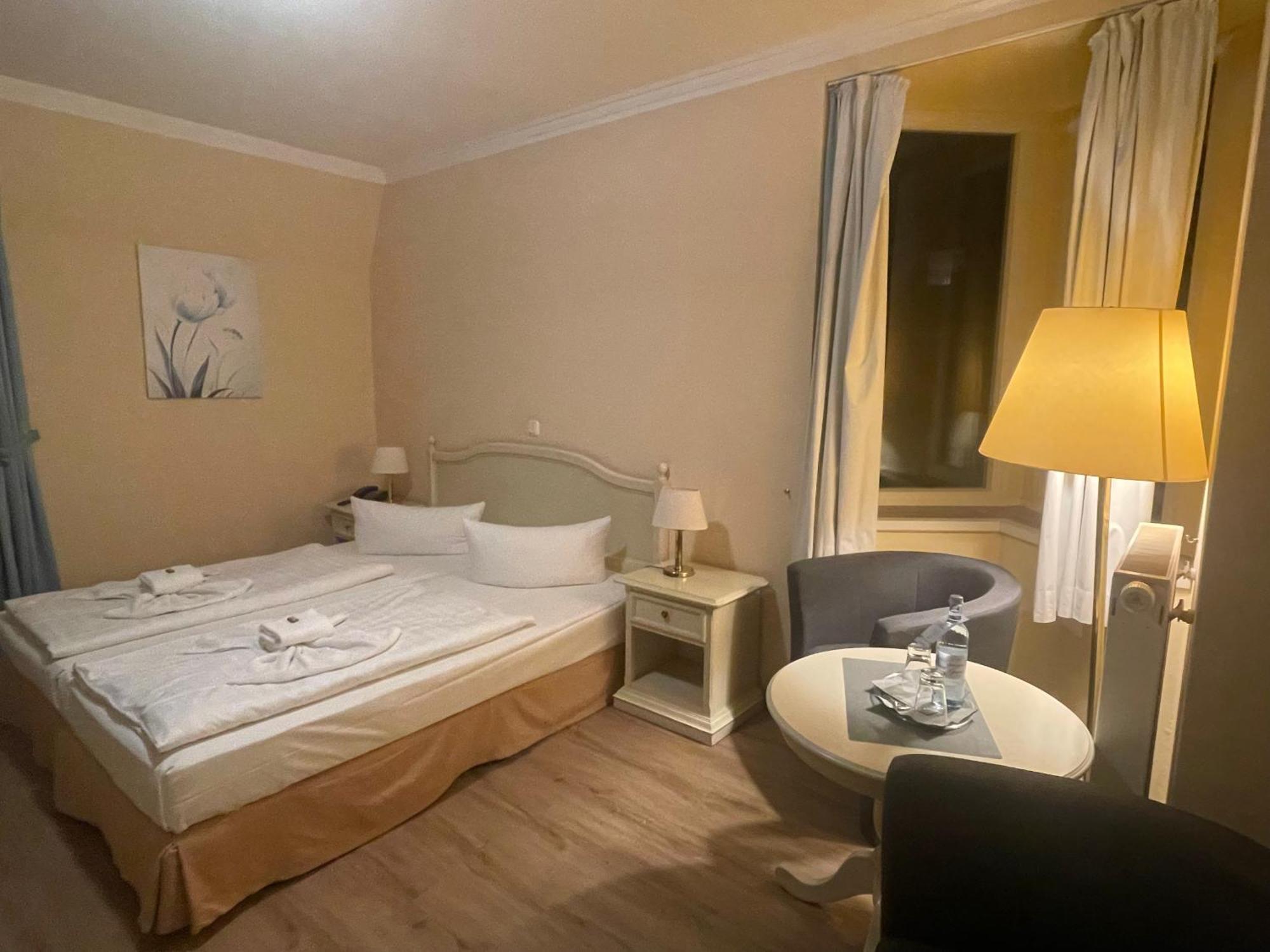 Hotel Bellevue Warnemünde Rostock Buitenkant foto
