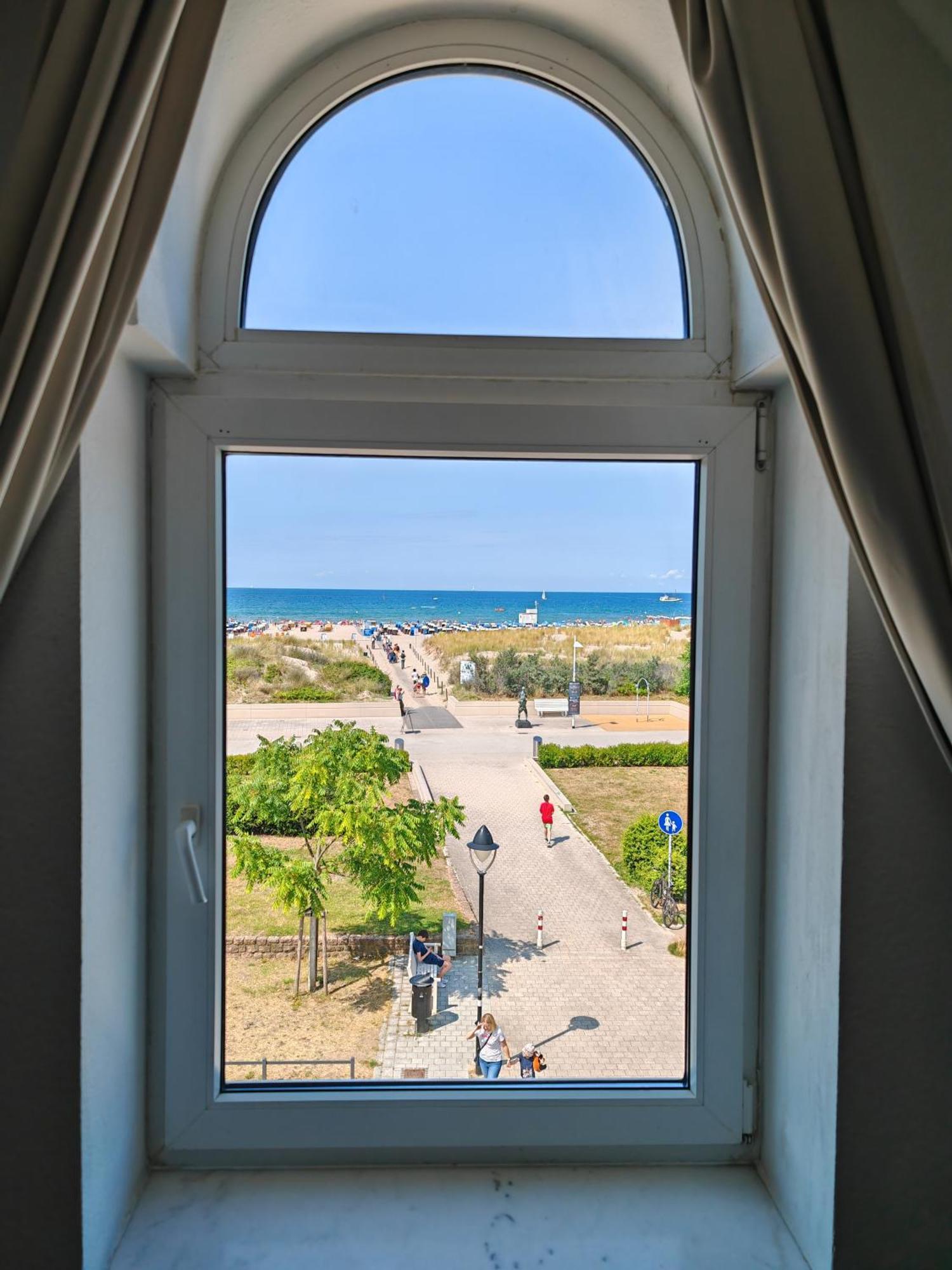 Hotel Bellevue Warnemünde Rostock Buitenkant foto